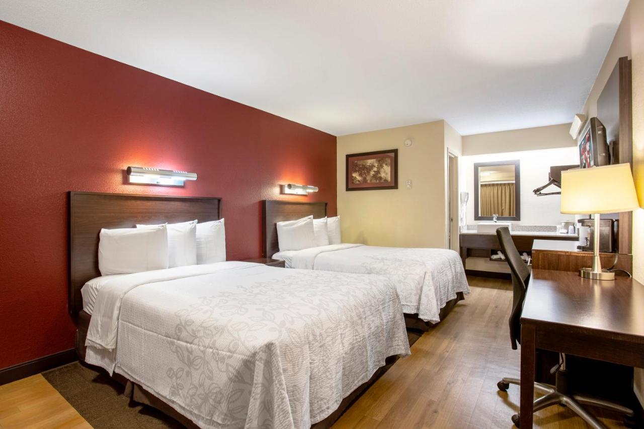 Red Roof Inn Plus+ Statesville Exterior photo