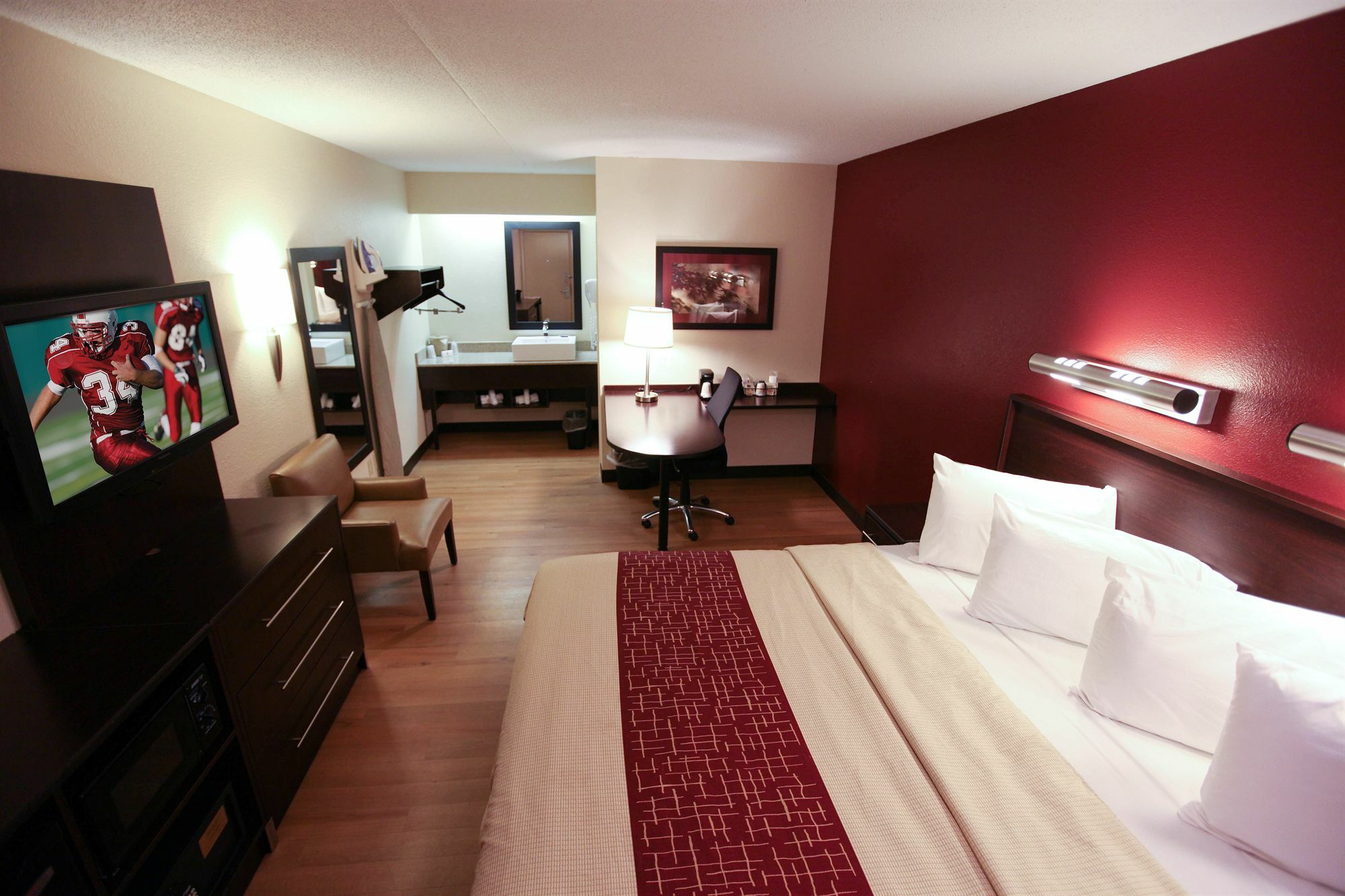 Red Roof Inn Plus+ Statesville Exterior photo