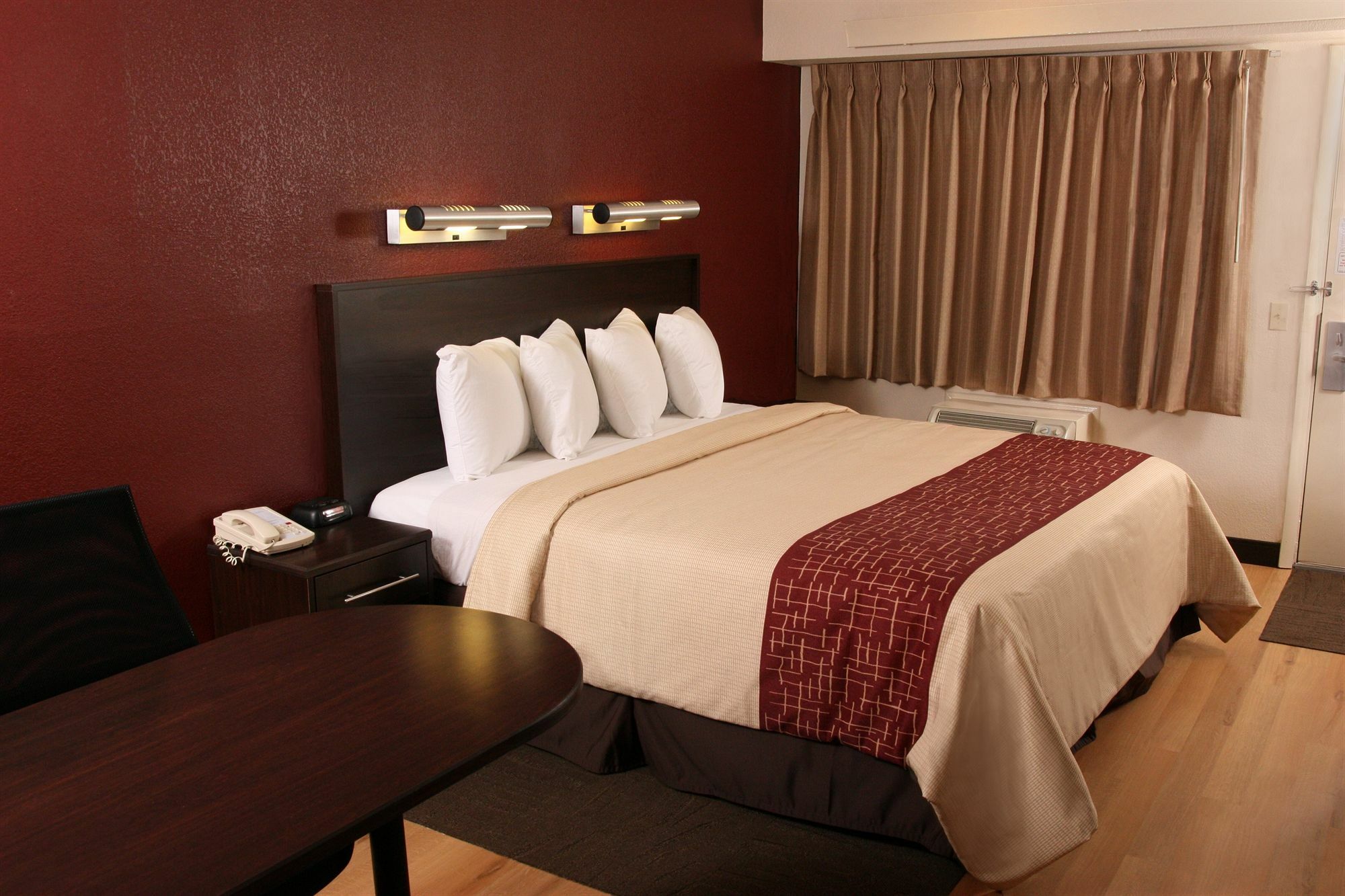 Red Roof Inn Plus+ Statesville Exterior photo